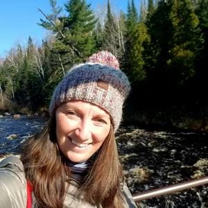 Meet your Posher, Laura